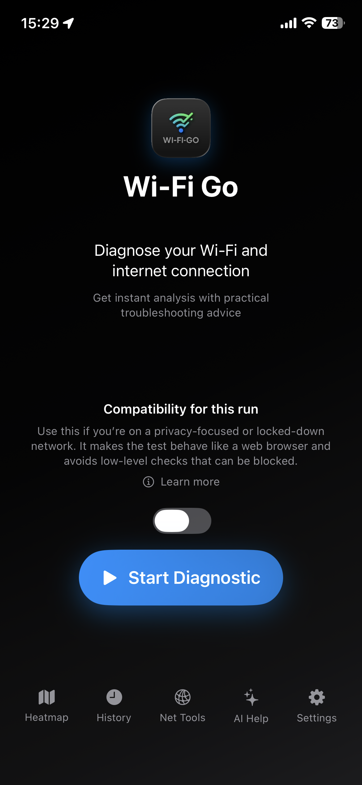 App home screen ready to scan